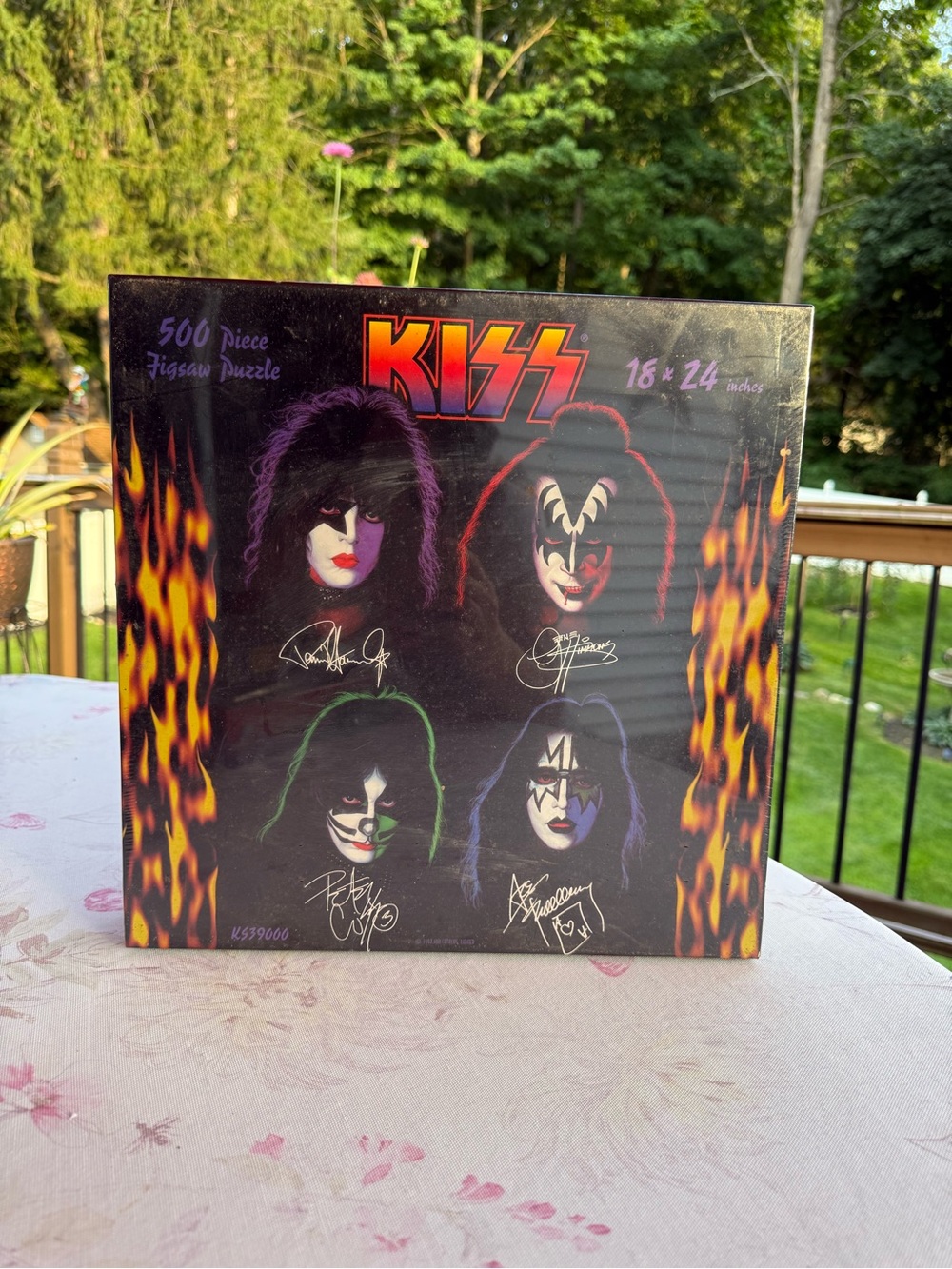 Kiss Band 500-Piece Jigsaw Puzzle - Black, Orange, Purple, Green - never opened